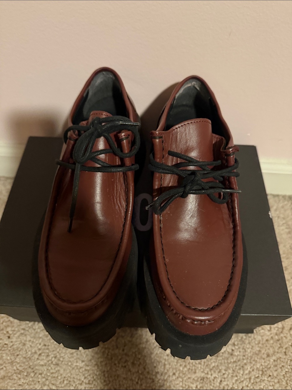 Women’s Brown Leather Lace-Up Casual Loafers